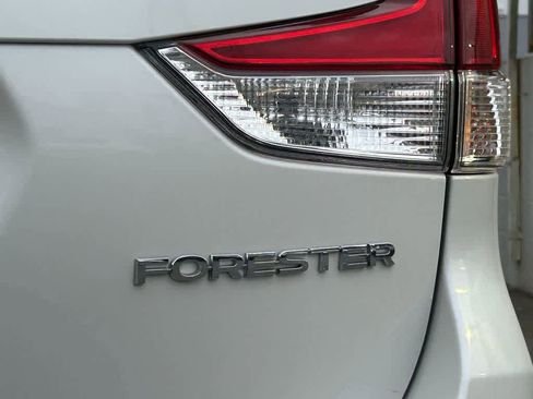 Used 2021 Subaru Forester Premium w/ Popular Package #1 AWD/4WD image 6