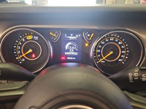 Used 2020 Jeep Wrangler Unlimited Sport S image 9