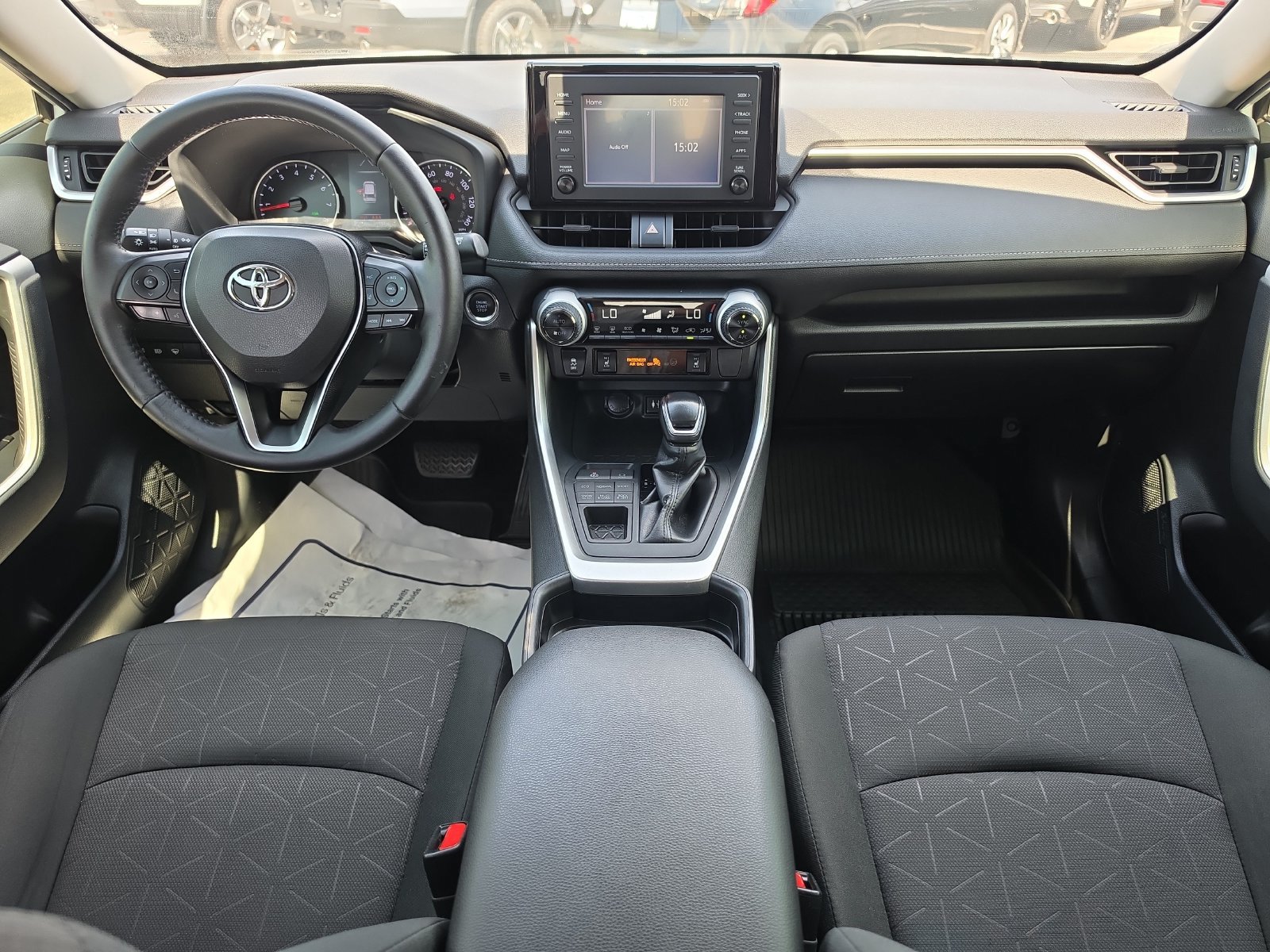 Used 2019 Toyota RAV4 XLE w/ Convenience Package AWD/4WD image 9