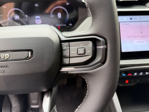 New 2026 Jeep Cherokee Laredo AWD/4WD image 26
