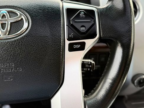 Used 2017 Toyota Tundra Limited w/ Limited Premium Package AWD/4WD image 15