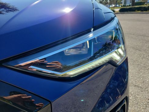 Used 2025 Audi Q3 2.0T Premium w/ Convenience Package image 9