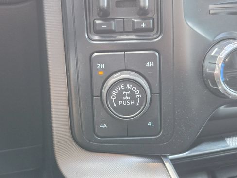 Used 2024 Ford F150 Platinum w/ Equipment Group 702A High AWD/4WD image 28