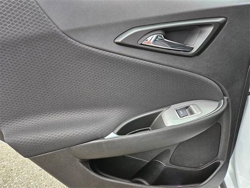 Used 2023 Chevrolet Malibu LT image 18