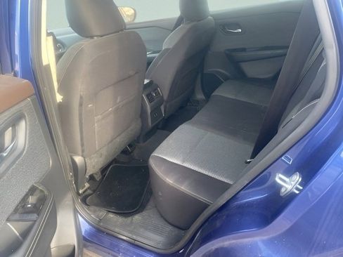 Used 2022 Nissan Rogue SV image 14