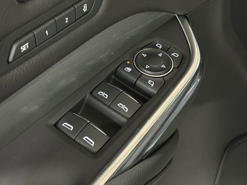 New 2025 Cadillac XT4 Premium Luxury w/ LPO, Floor Liner Package image 21