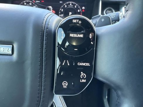 Used 2021 Land Rover Range Rover image 27