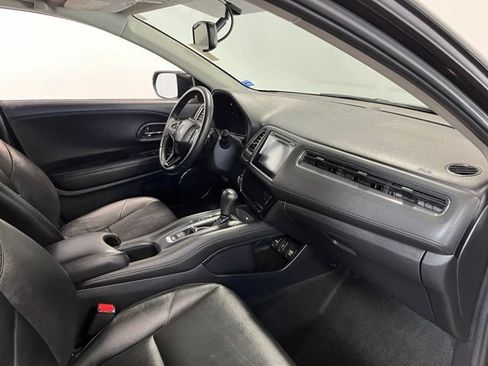 Used 2016 Honda HR-V EX-L image 11