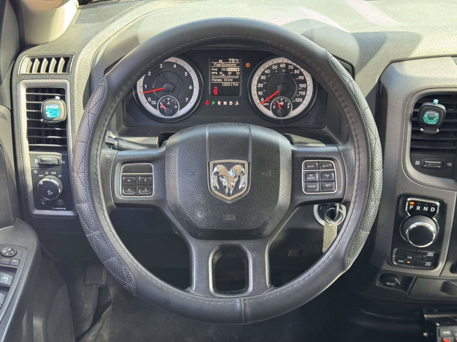 Used 2014 RAM 1500 Express AWD/4WD image 12
