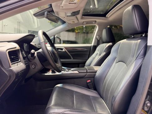 Used 2019 Lexus RX 350 AWD w/ Navigation Package image 19