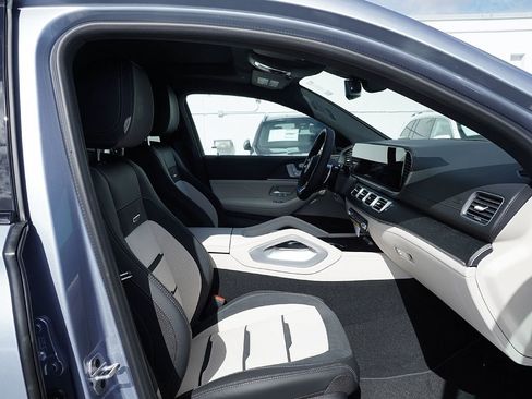 New 2026 Mercedes-Benz GLE 53 AMG 4MATIC Coupe image 12