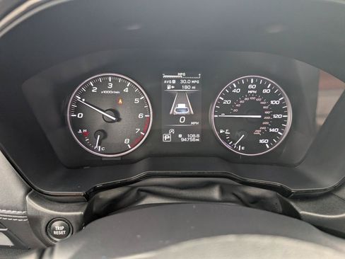 Used 2023 Subaru Outback Premium AWD/4WD image 13