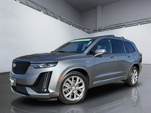 Used 2020 Cadillac XT6 Sport image 30