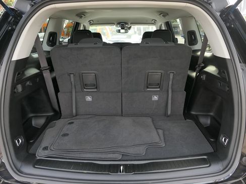 Used 2023 Jeep Grand Cherokee L Laredo AWD/4WD image 21