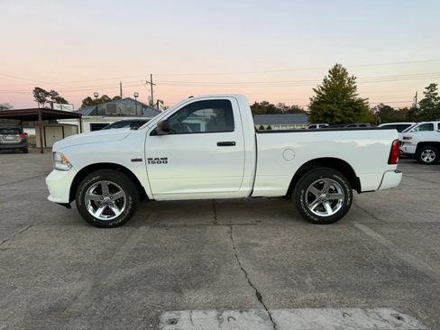 Used 2014 RAM 1500 Express image 2