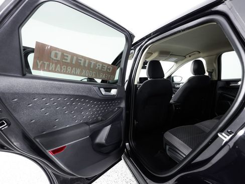 Used 2020 Ford Escape SE FWD image 15