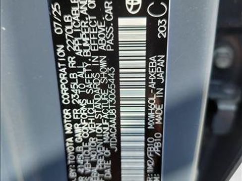 Used 2026 Toyota Prius LE FWD image 21