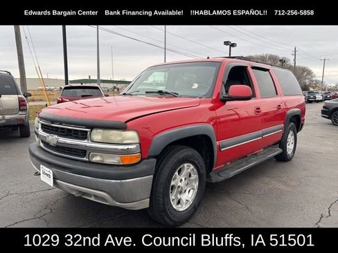 Used 2002 Chevrolet Suburban LT image 4