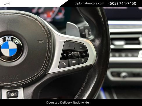 Used 2021 BMW X7 M50i image 37