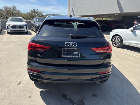 Used 2025 Audi Q3 2.0T Premium w/ Convenience Package image 7