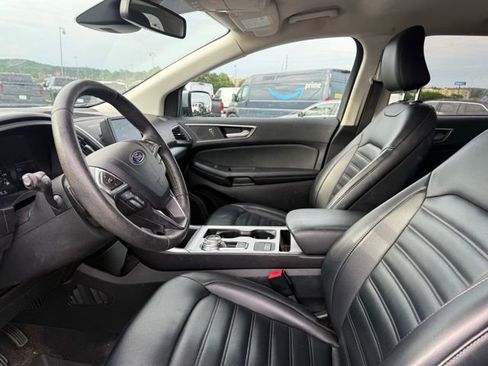Used 2022 Ford Edge SEL w/ Convenience Package AWD/4WD image 4