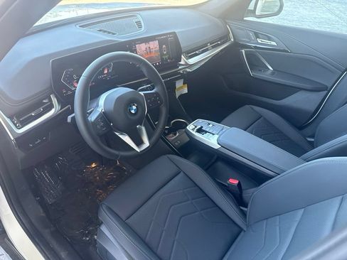 New 2026 BMW X1 xDrive28i w/ Convenience Package AWD/4WD image 9