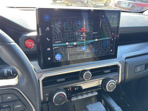 Used 2025 Toyota 4Runner TRD Off-Road Premium image 16