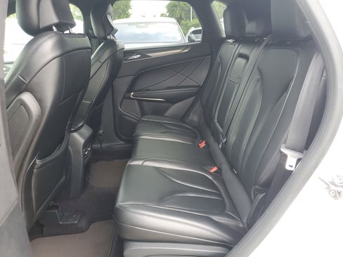 Used 2018 Lincoln MKC Premiere image 10