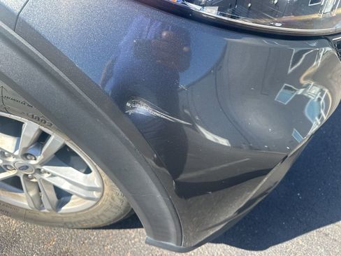 Used 2020 Ford Explorer XLT image 7