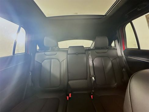 New 2025 Jeep Wagoneer S Launch Edition image 10