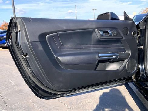 Used 2020 Ford Mustang GT Premium w/ GT Performance Package image 18