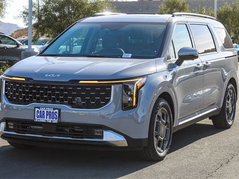 New 2026 Kia Carnival SX image 4