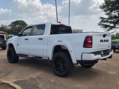 New 2026 RAM 1500 Big Horn AWD/4WD image 4