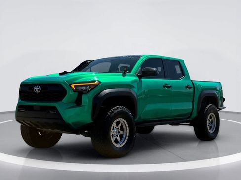 Used 2024 Toyota Tacoma TRD Off-Road w/ TRD Off Road Upgrade Package AWD/4WD image 2