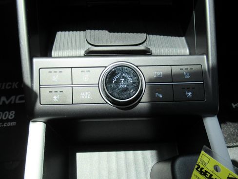 Used 2026 Hyundai Kona Limited AWD/4WD image 28