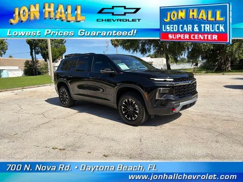 Used 2025 Chevrolet Traverse Z71 w/ Driver Confidence Package AWD/4WD image 15