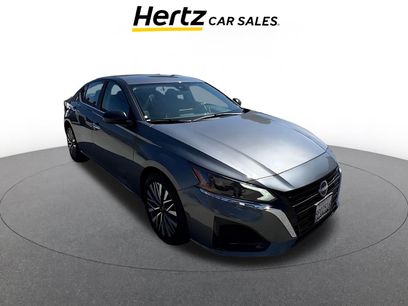 Used 2025 Nissan Altima 2.5 SV