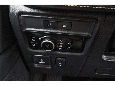 Used 2024 Ford Expedition Max Platinum RWD image 23