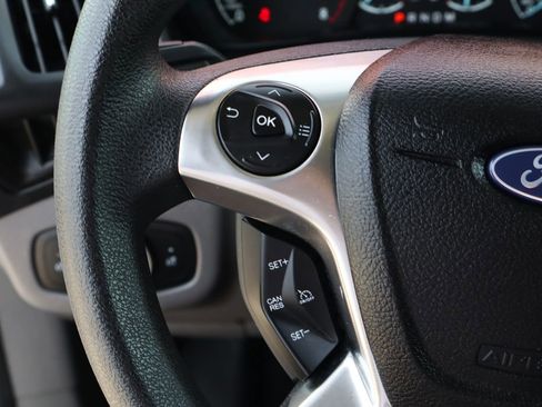 Used 2022 Ford Transit Connect XL image 24