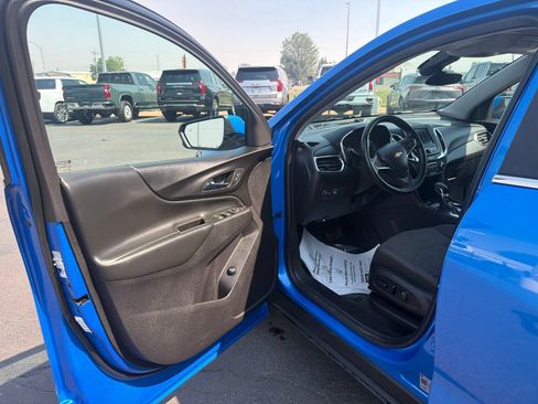 Used 2024 Chevrolet Equinox LT AWD/4WD image 23