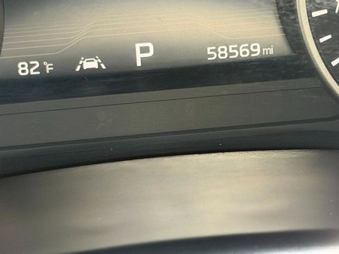 Used 2018 Kia Stinger GT2 image 35