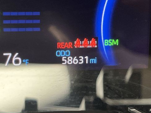 Used 2023 Toyota RAV4 XLE w/ Convenience Package AWD/4WD image 15