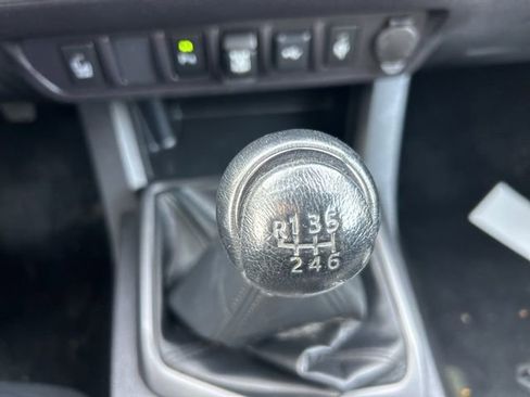 Used 2022 Toyota Tacoma TRD Sport image 24