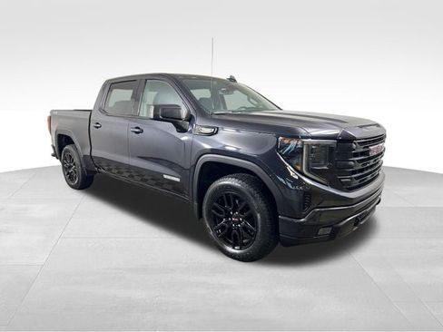 Used 2025 GMC Sierra 1500 Elevation AWD/4WD image 8