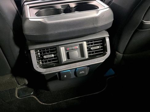 Certified 2023 Ford F150 Platinum w/ Equipment Group 701A High image 27