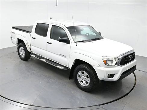 Used 2012 Toyota Tacoma PreRunner image 27