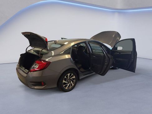 Used 2018 Honda Civic EX image 14
