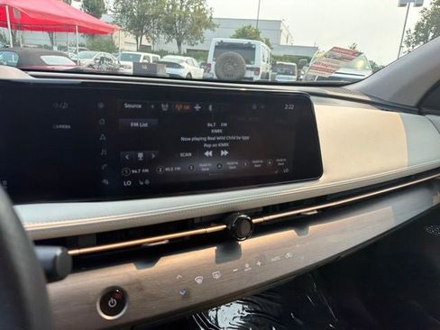 Used 2023 Nissan Ariya FWD image 13