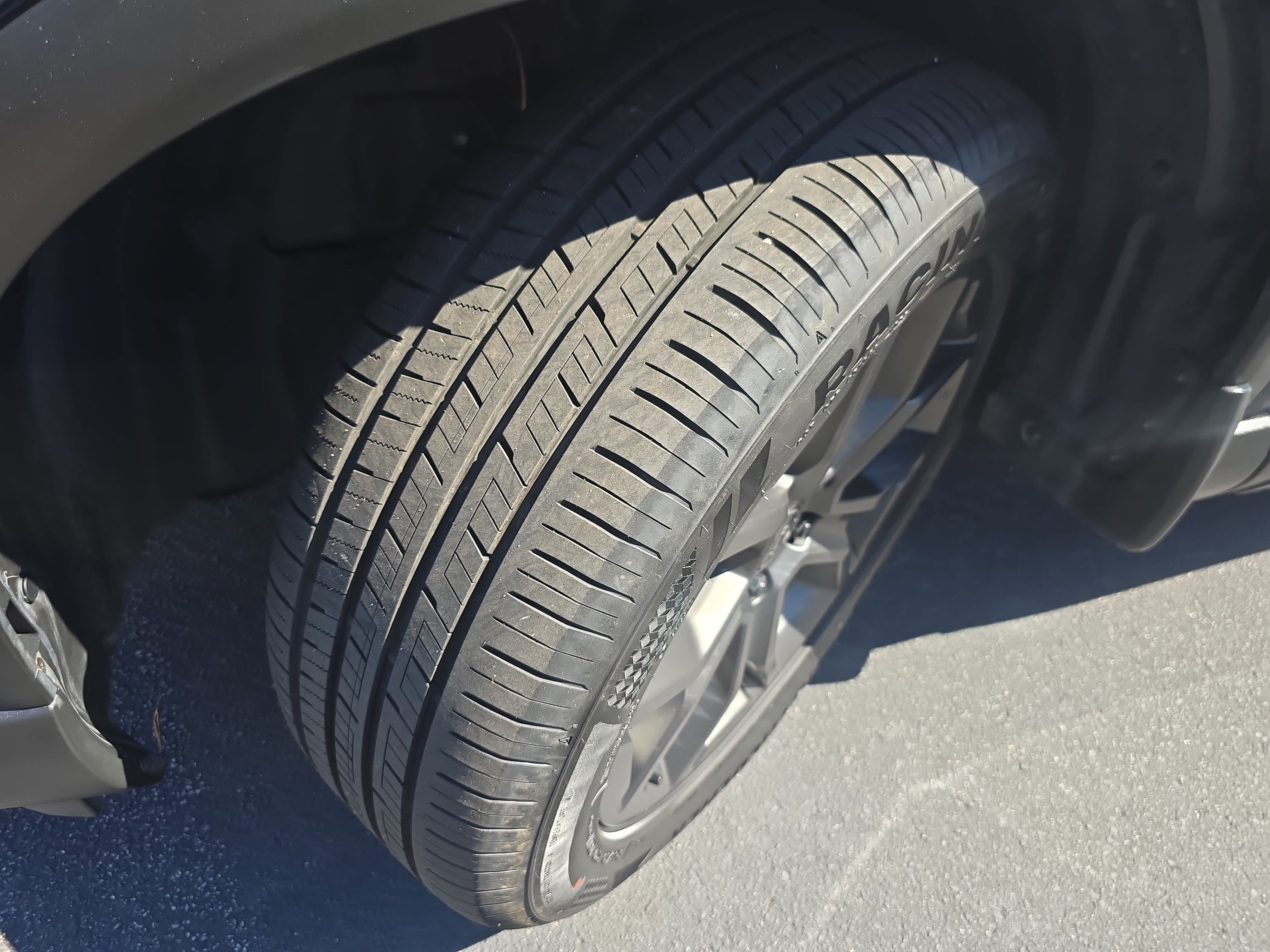 Used 2024 Honda Pilot Touring image 33