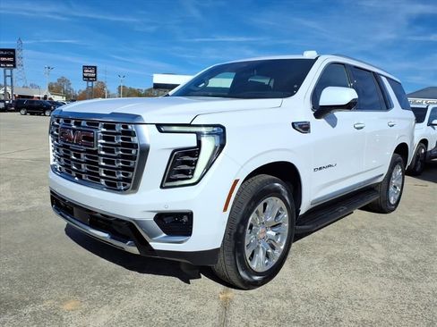 New 2026 GMC Yukon Denali image 3